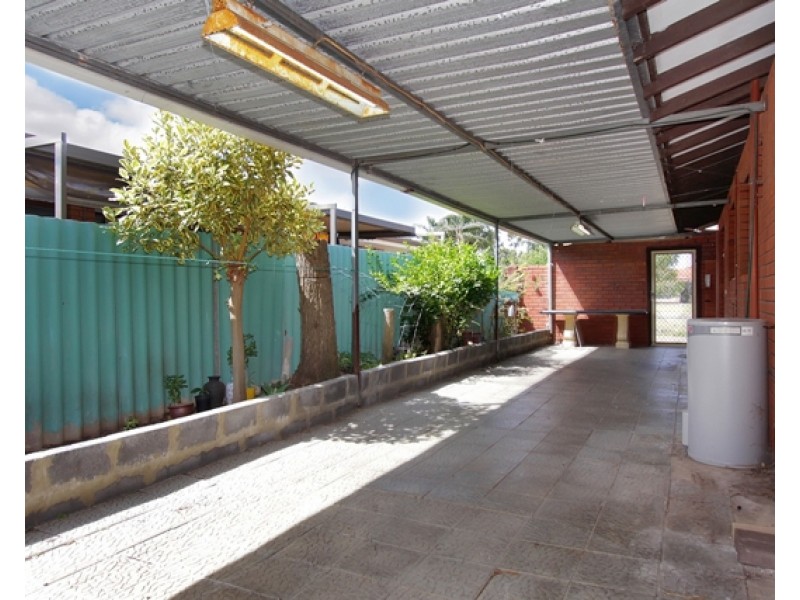 10 Haffner Court, Maddington WA 6109