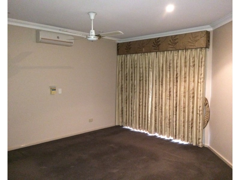 25 Rosemary Court, Huntingdale WA 6110