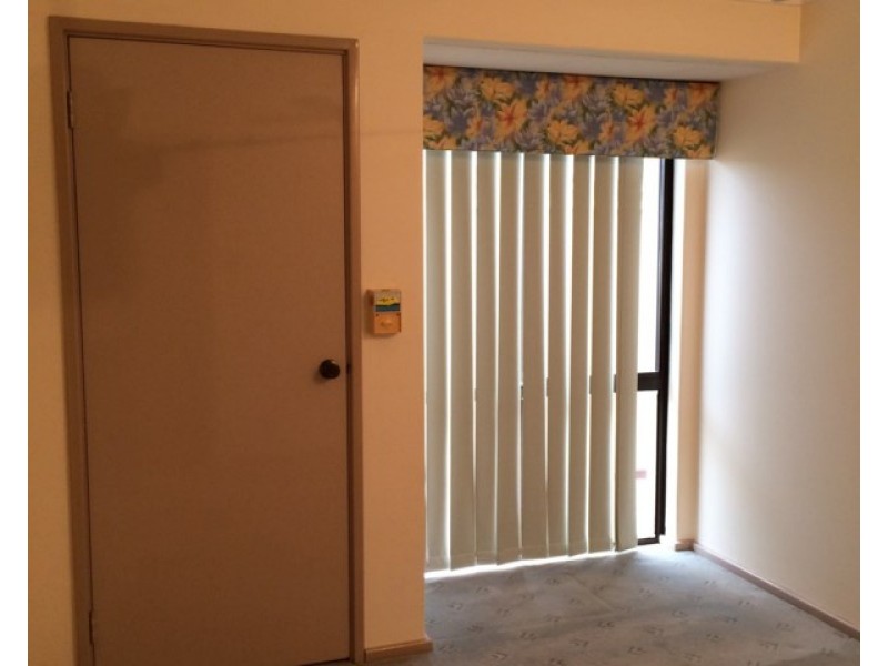 25 Rosemary Court, Huntingdale WA 6110