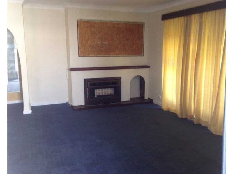 3 Colleen Street, Gosnells WA 6110