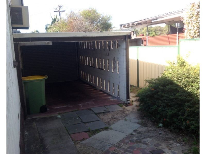 3 Colleen Street, Gosnells WA 6110