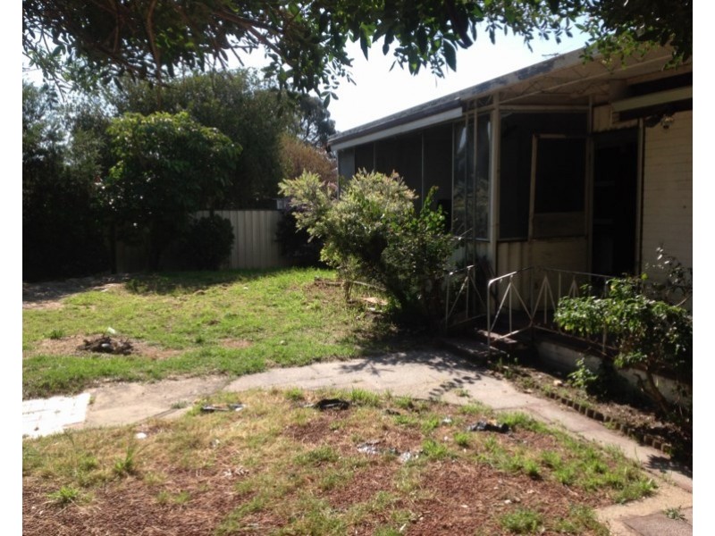 3 Colleen Street, Gosnells WA 6110