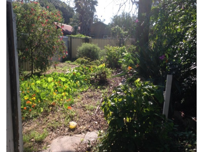 3 Colleen Street, Gosnells WA 6110