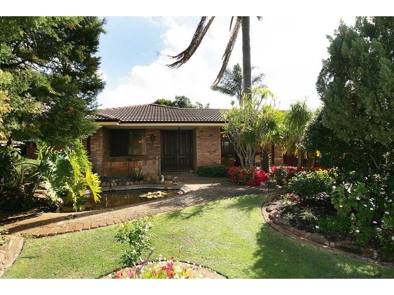 3 Viscount Court, Thornlie WA 6108