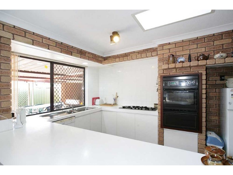 3 Viscount Court, Thornlie WA 6108