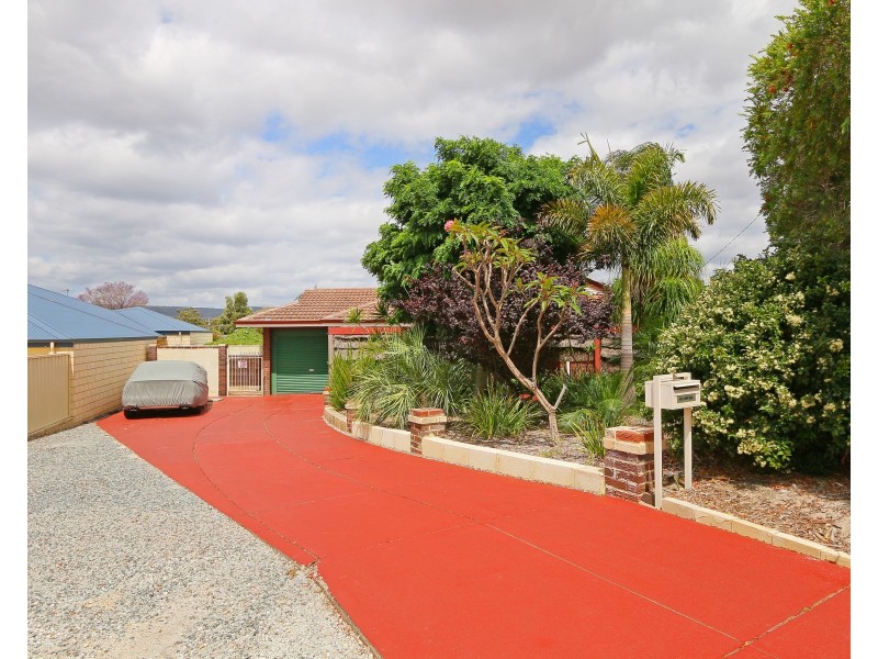 6 Harvey Close, Gosnells WA 6110