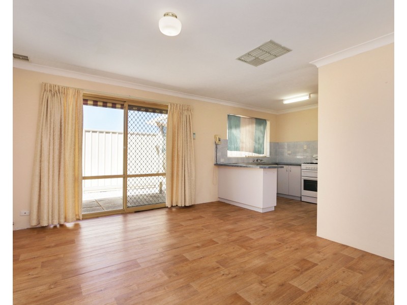 12/23 Helm Street, Maddington WA 6109