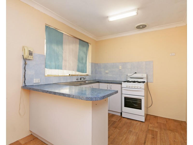 12/23 Helm Street, Maddington WA 6109