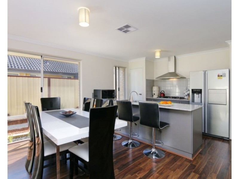 49 Dowitcher Loop, Gosnells WA 6110