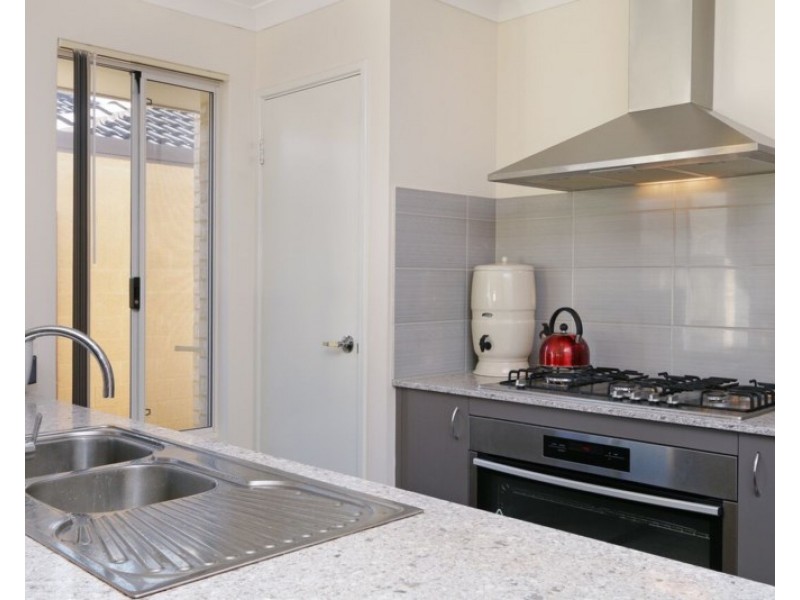 49 Dowitcher Loop, Gosnells WA 6110