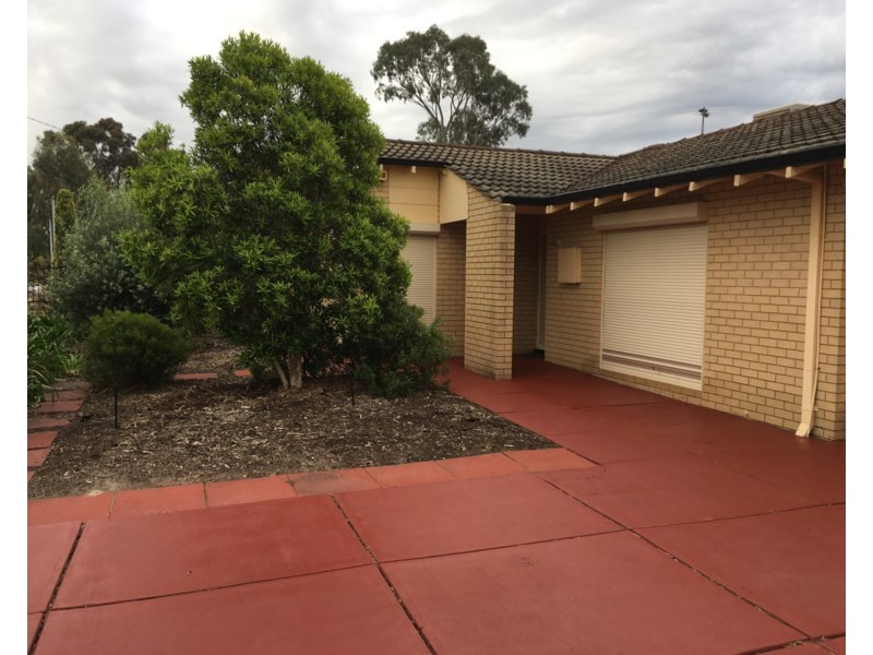 10 Malu Court, Camillo WA 6111