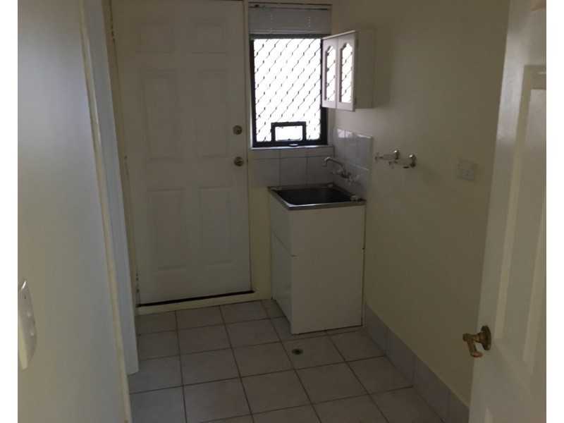 10 Malu Court, Camillo WA 6111