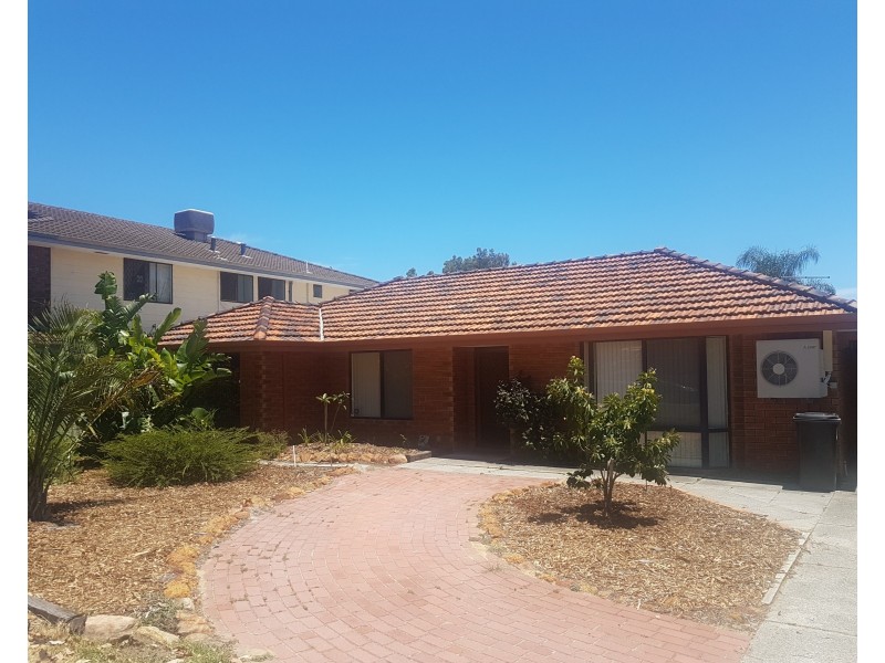 24 Isdell Place, Gosnells WA 6110