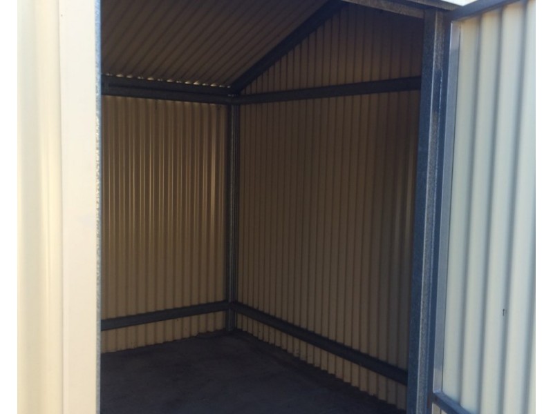 195 Harpenden Street, Huntingdale WA 6110