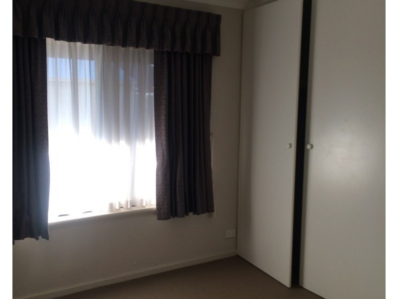 195 Harpenden Street, Huntingdale WA 6110