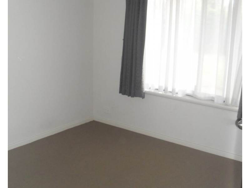 195 Harpenden Street, Huntingdale WA 6110