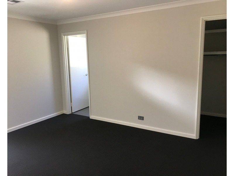 68b Bert Street, Gosnells WA 6110