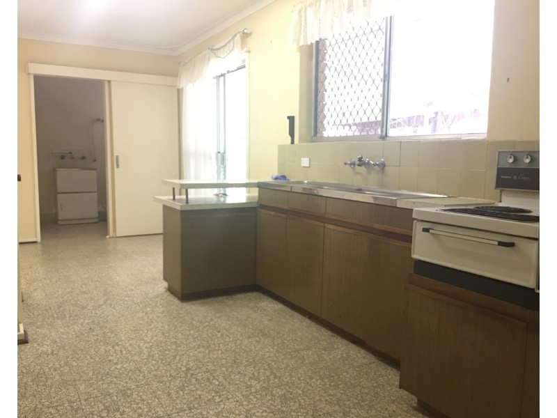 48 Lissiman Street, Gosnells WA 6110