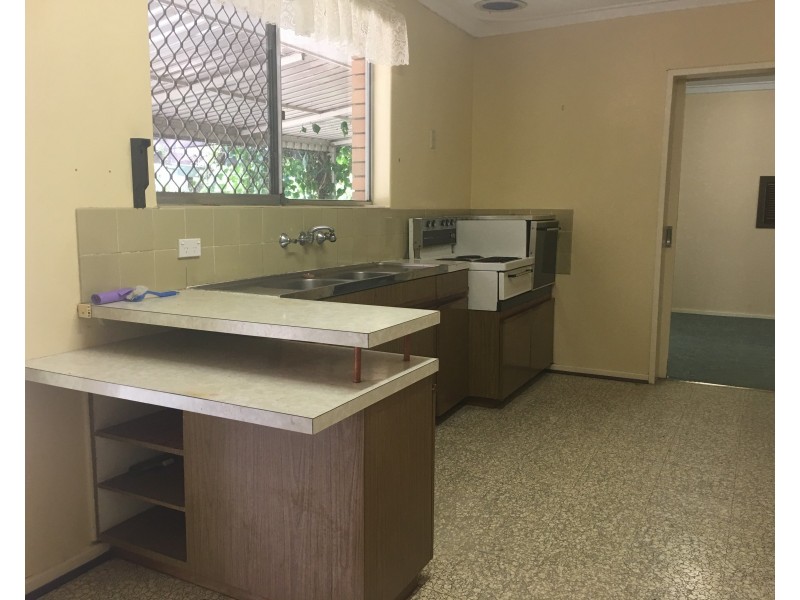 48 Lissiman Street, Gosnells WA 6110