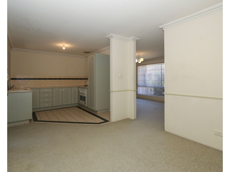 23/2 Glennis Close, Gosnells WA 6110