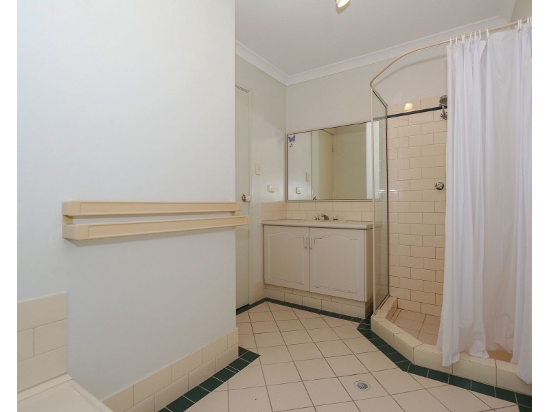 23/2 Glennis Close, Gosnells WA 6110