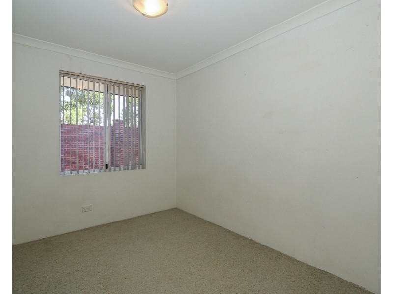 23/2 Glennis Close, Gosnells WA 6110