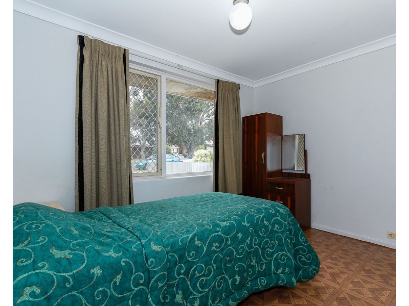 23 Dunnell Street, Maddington WA 6109