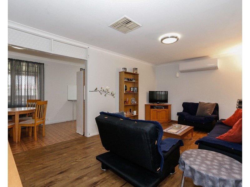 23 Dunnell Street, Maddington WA 6109