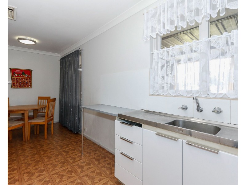 23 Dunnell Street, Maddington WA 6109