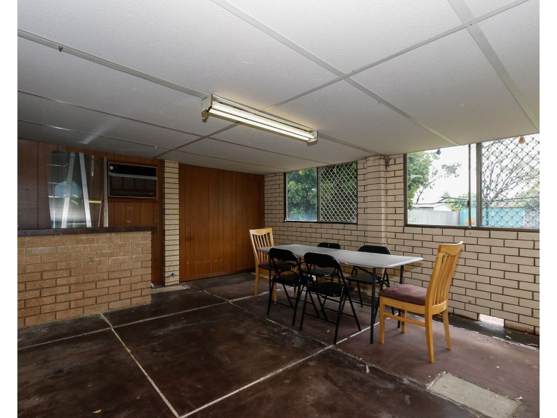 23 Dunnell Street, Maddington WA 6109