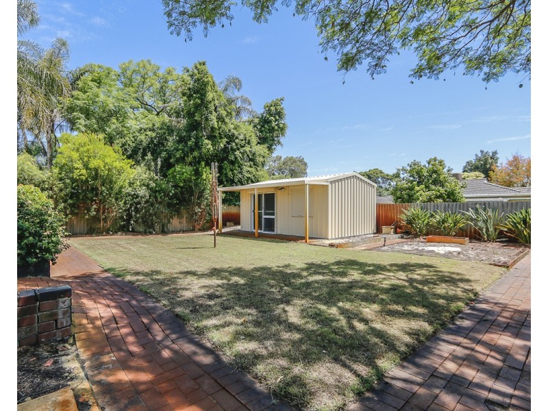 64 Digby Street, Gosnells WA 6110