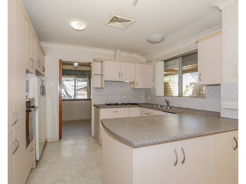 64 Digby Street, Gosnells WA 6110