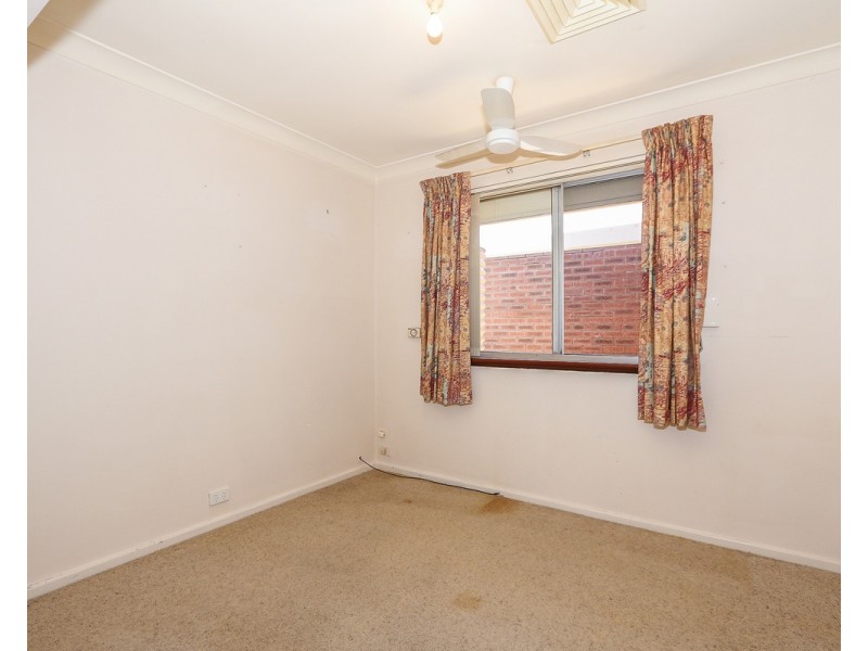 64 Digby Street, Gosnells WA 6110