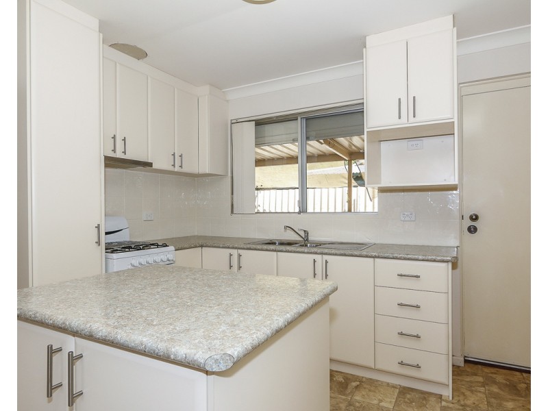 64 Digby Street, Gosnells WA 6110