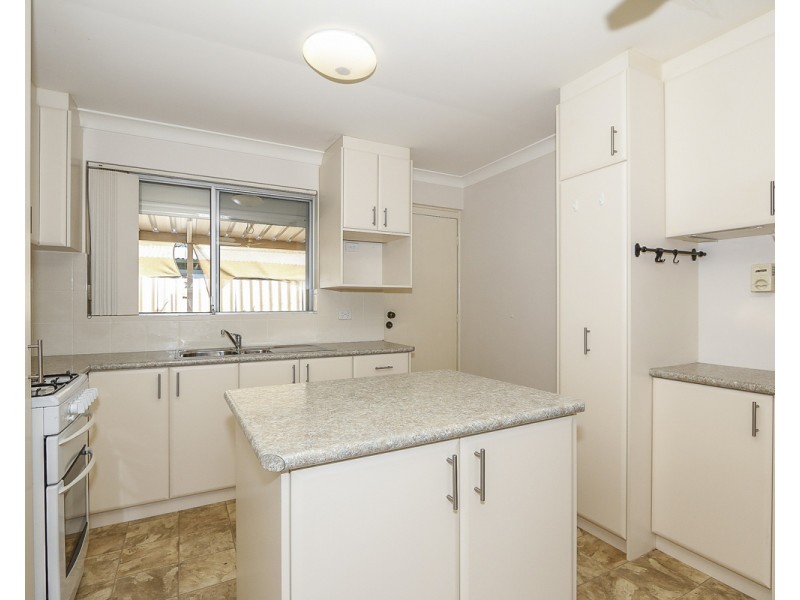 64 Digby Street, Gosnells WA 6110