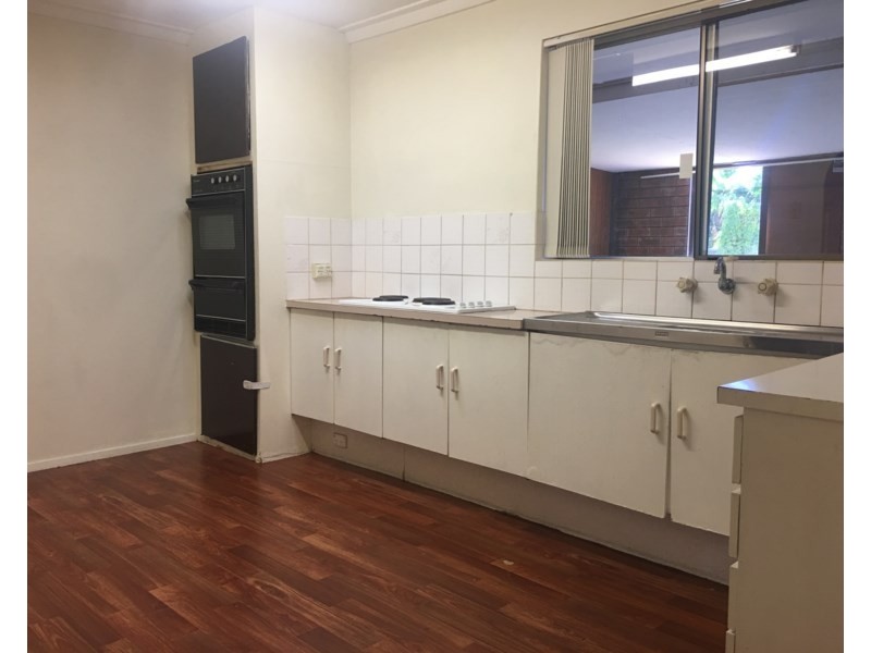 24 Tenterden Street, Gosnells WA 6110