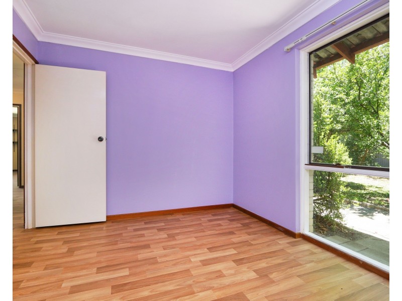 13 Nutley Street, Maddington WA 6109