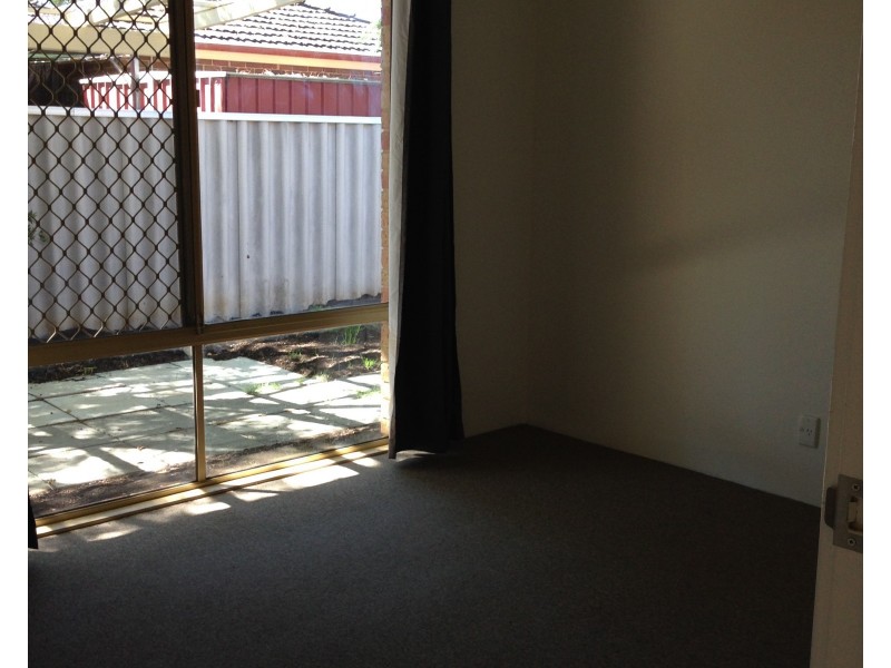 10/23 Quarram Way, Gosnells WA 6110