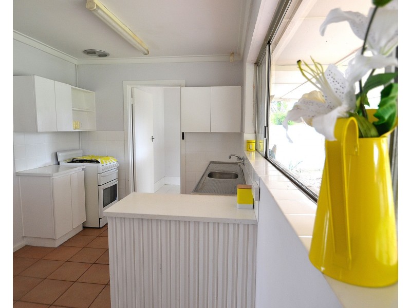 84 James Street, Gosnells WA 6110