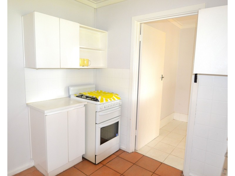 84 James Street, Gosnells WA 6110