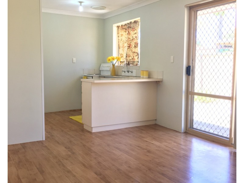 11/23 Helm Street, Maddington WA 6109