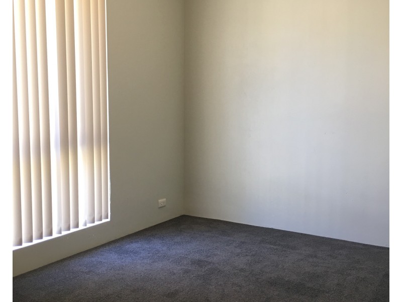 11/23 Helm Street, Maddington WA 6109