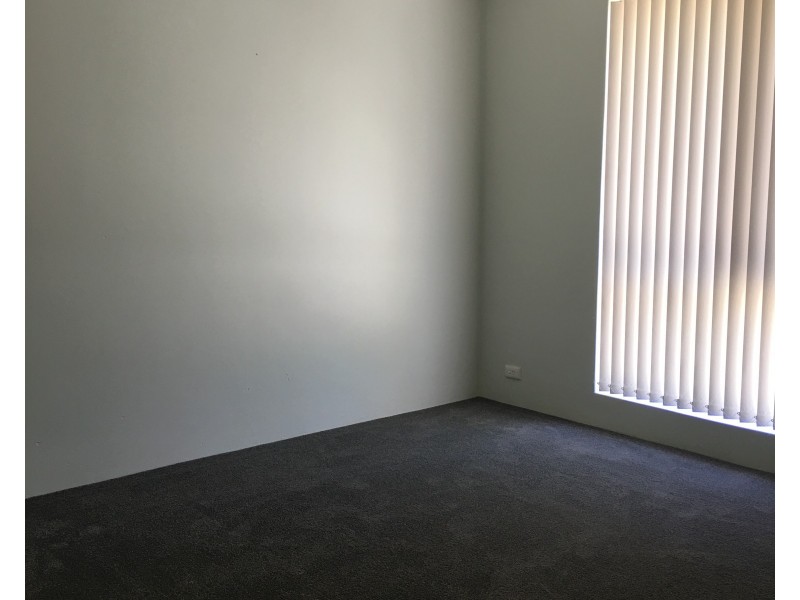 11/23 Helm Street, Maddington WA 6109