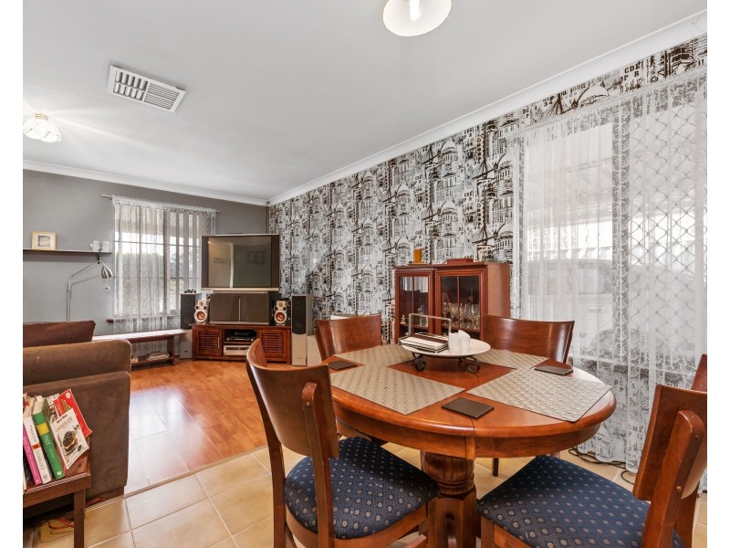 114 Southern River Road, Gosnells WA 6110