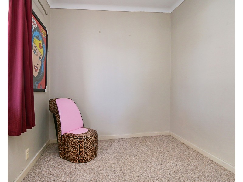 9/2 Dalziell Street, Maddington WA 6109