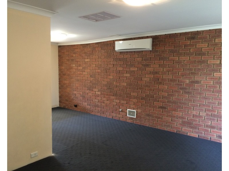 2 Pallinup Place, Gosnells WA 6110