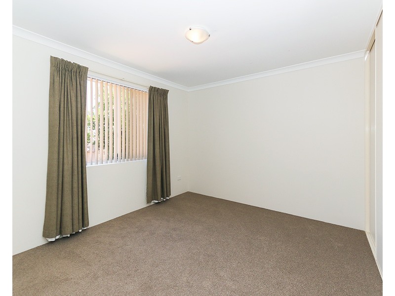 4/88 Wheatley Street, Gosnells WA 6110