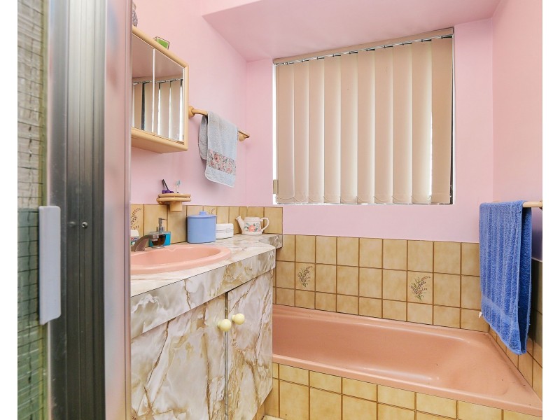 36 Willow Way, Maddington WA 6109