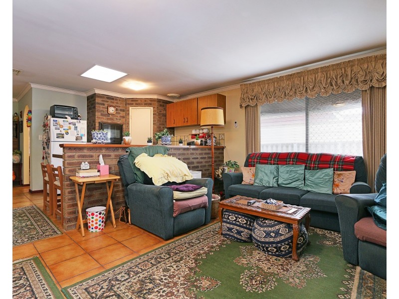 36 Willow Way, Maddington WA 6109