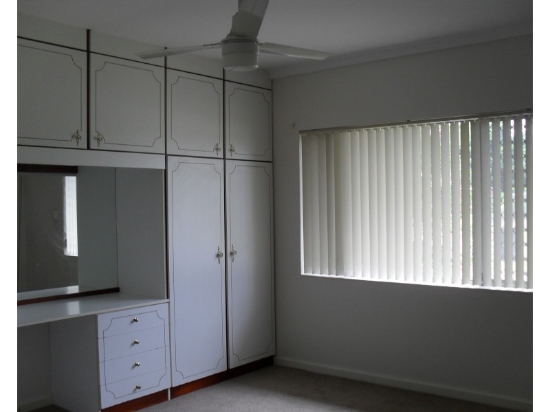 27 Currawong Way, Thornlie WA 6108